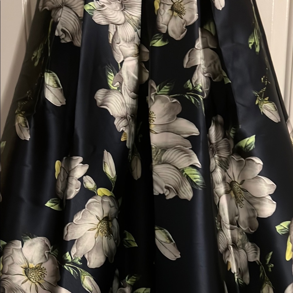NWOT: Chic Navy Skirt with White Floral Design, semi formal